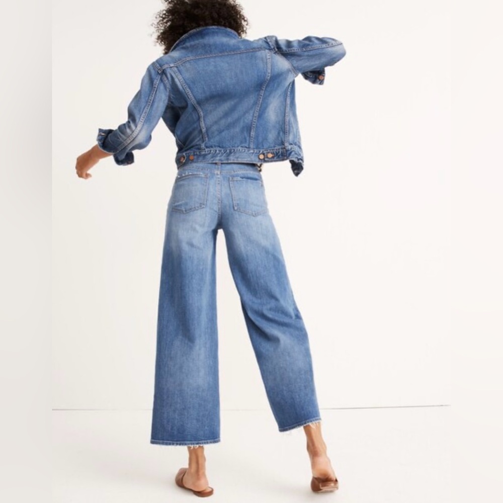Madewell Wide Leg Crop in Finney Wash - Picture 4 of 15